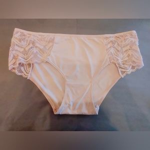 Vince Camuto light pink lace underwear